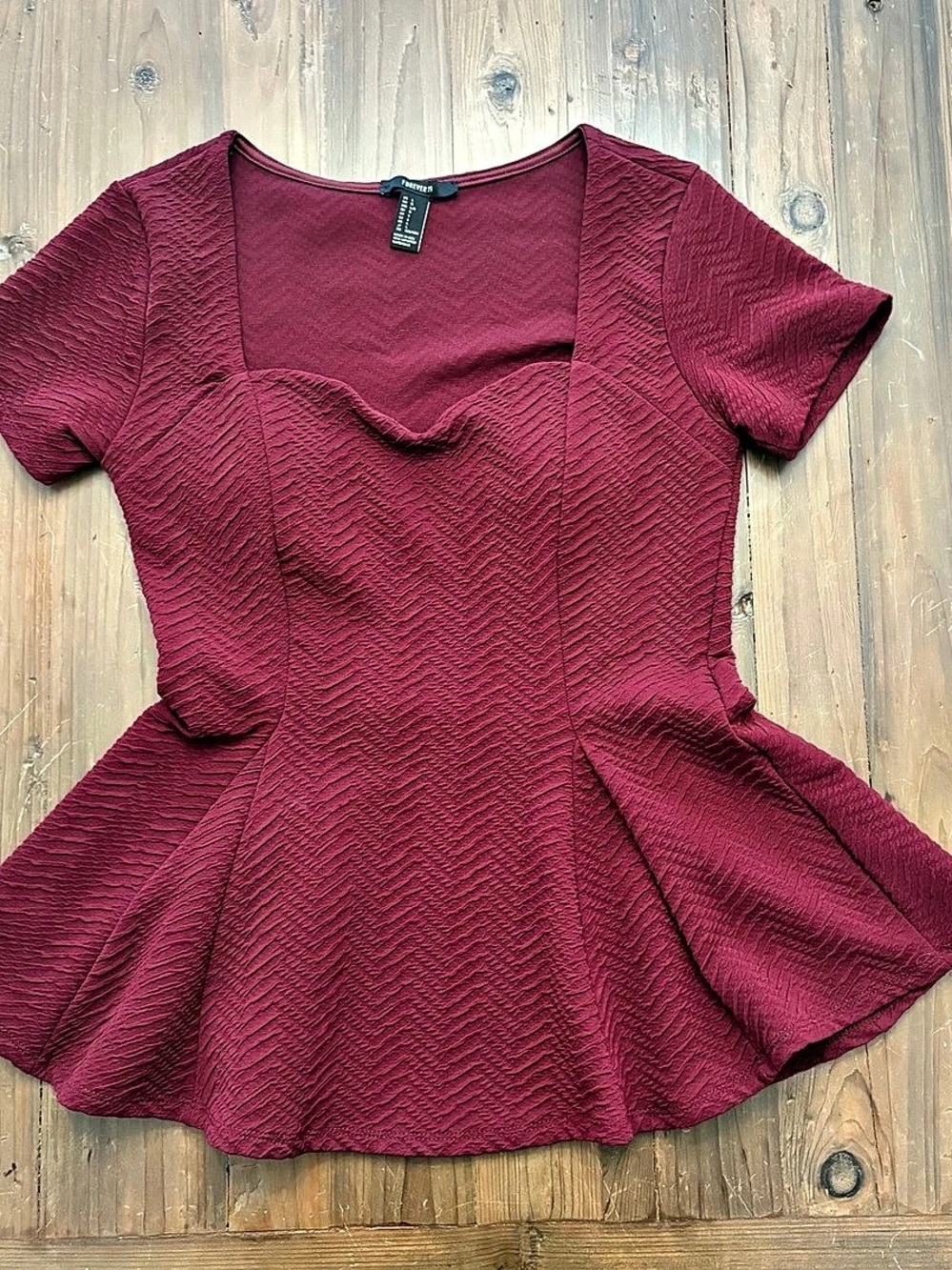 Forever 21 Burgundy Textured Chevron Peplum Top - Size Large
